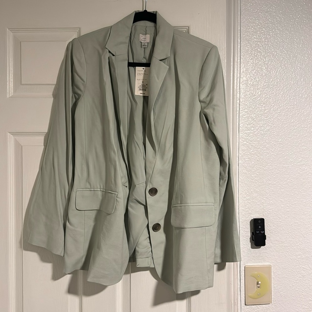 Green blazer
